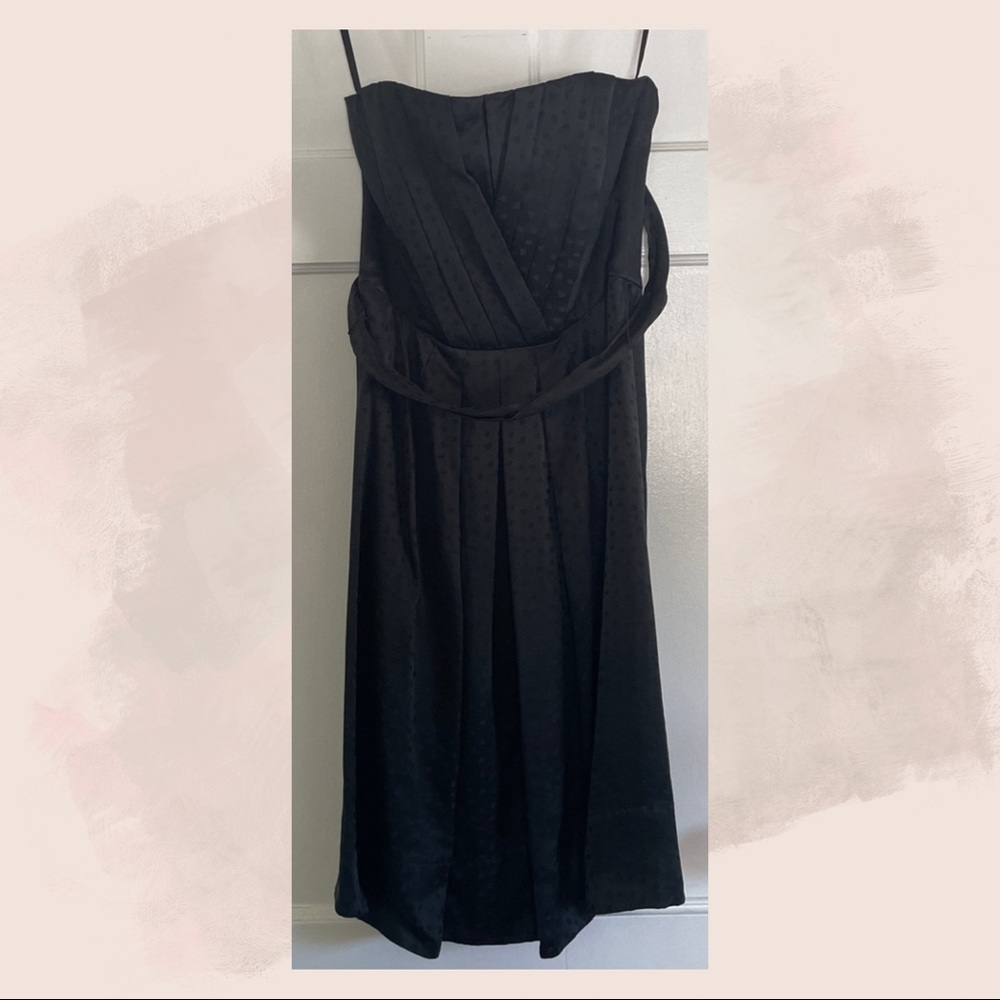 White House Black Market Strapless Patterned Mini Dress
